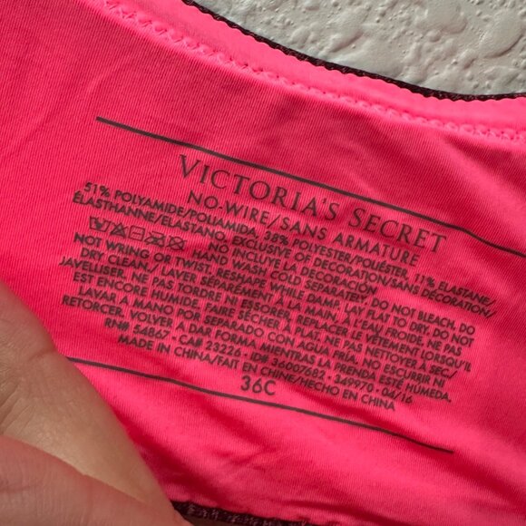 Victorias Secret No Wire Adjustable Strap Bra Womens size 36C - Picture 2 of 5